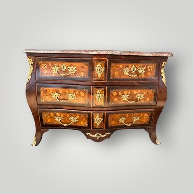 Louis XV tomb chest of drawers in 18th century floral marquetry