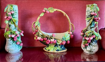 Seltenes Set von Barbotine-Vasen