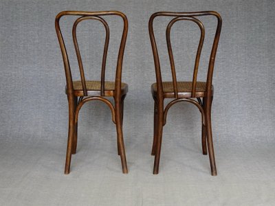 4 Thonet Mundus N°A 48 Bistrostühle aus Rohrgeflecht, 1930