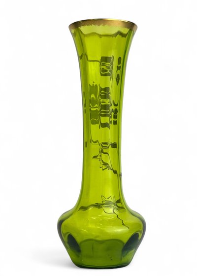 Baccarat - Vase mit Dahliendekor