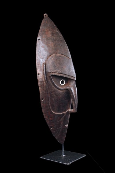 Brag mask, Oceanic art, tribal art, Papua New Guinea, Sculpture, primitive arts, 62 cm