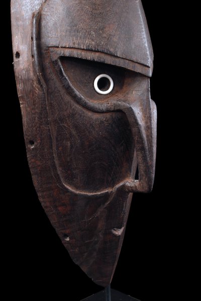 Brag mask, Oceanic art, tribal art, Papua New Guinea, Sculpture, primitive arts, 62 cm
