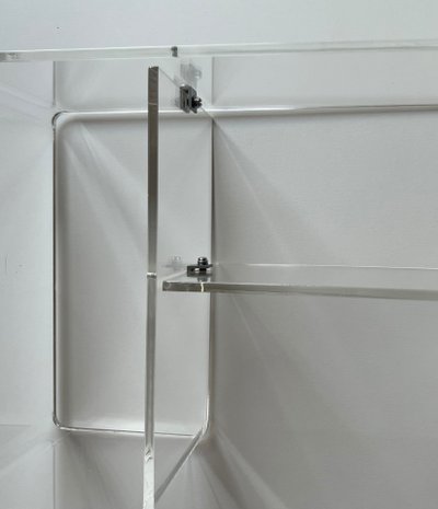 Etagère en plexiglas par Michel Dumas, France années 70