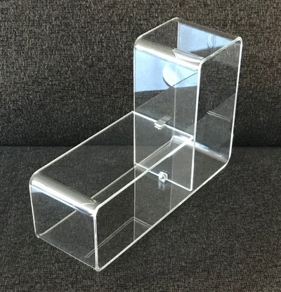 Etagère en plexiglas par Michel Dumas, France années 70