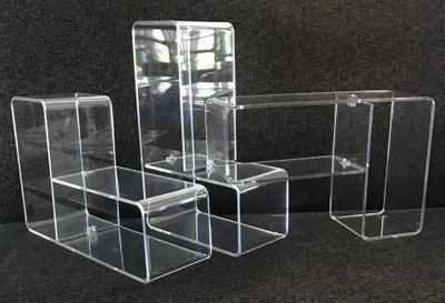 Etagère en plexiglas par Michel Dumas, France années 70