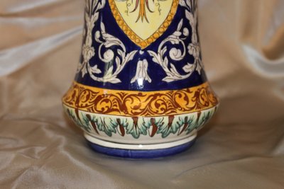 Pair of Sarreguemines earthenware vases with Italian Renaissance decoration, late 19th century