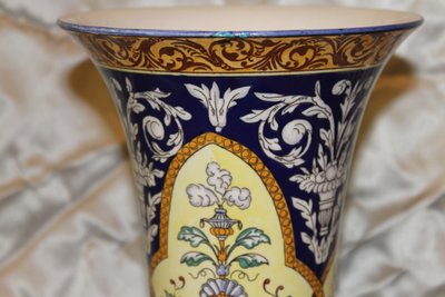 Pair of Sarreguemines earthenware vases with Italian Renaissance decoration, late 19th century