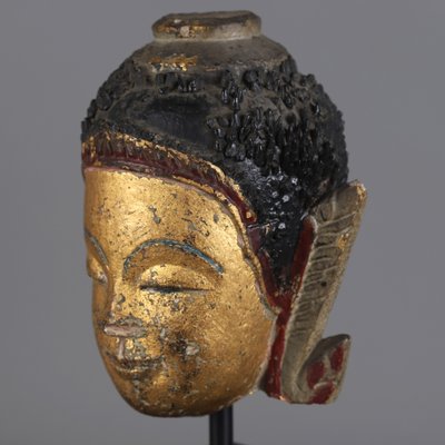 Tête de bouddha en grès laqué d'or - Khmer