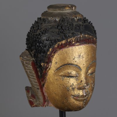 Tête de bouddha en grès laqué d'or - Khmer