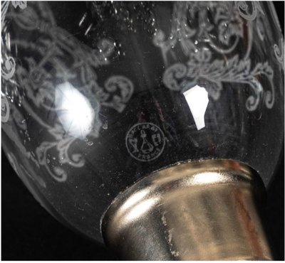 Une paire de girandoles en cristal de Baccarat, fin XIXème siècle 