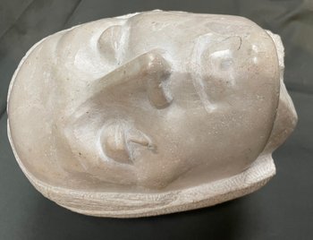 Sculpture, woman in tears