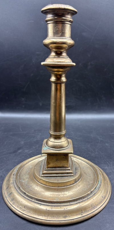 HENRI 2 CANDLE HOLDER