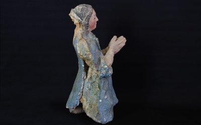 Statue en terre cuite, Femme priante, XIXème siècle