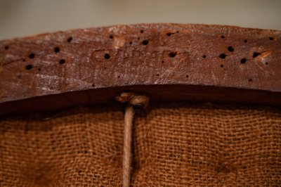 Paire de fauteuils cabriolet,époque Louis XV estampillés CV*BARA