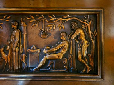 F. Levillain & Barbedienne very large Bronze platter 72.5 cm