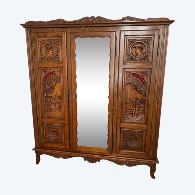 Breton Wardrobe in Solid Oak - Late 19th Century