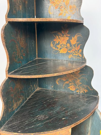 Angoliera pensile, Piemonte, XVIII secolo