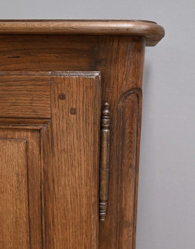 Solid oak sideboard, Louis XV style - Mid-19th century