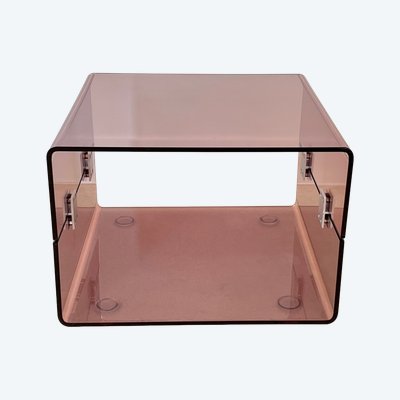 Table basse en altuglas dans le style de Michel Ducaroy, France années 70