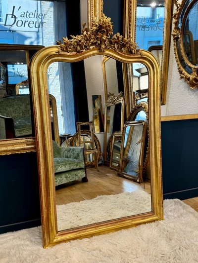 Louis Philippe mirror with pediment Ref. 613/ 100x162