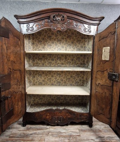 Louis XV period cupboard in marquetry, elm and walnut made by Maitre Antoine Sertelon