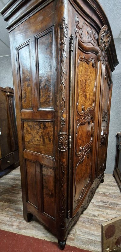Louis XV period cupboard in marquetry, elm and walnut made by Maitre Antoine Sertelon