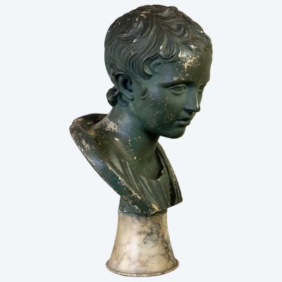 Giovane ragazzo, busto in gesso patinato verde, 1900 circa