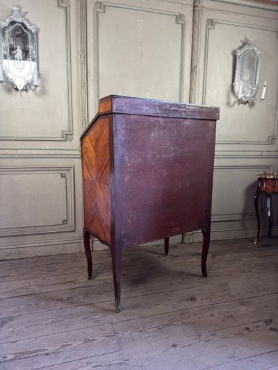 Meuble Secrétaire De Notaire Louis XV En Placage, Estampillé De Nicolas Petit XVIIIème Siècle