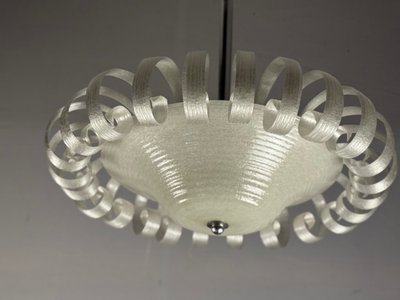 Venetian chandelier in iridescent white Murano glass, circa 1930