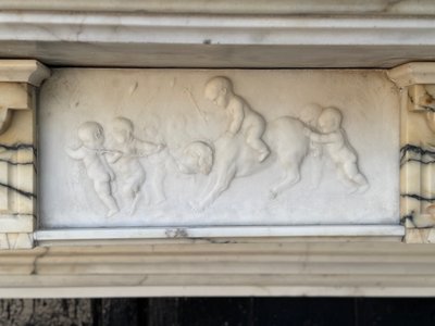 Napoleon III fireplace in Paonazzo marble, cartouche in white sculptural marble, circa 1880
