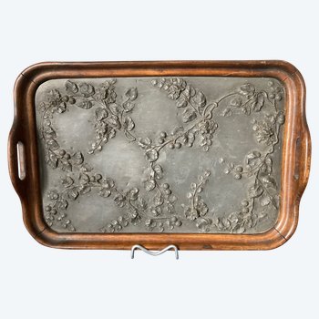 Art DECO - André VILLIEN (XIX-XX) - Mahogany tray with zinc trim with floral decoration in relief - Circa 1930