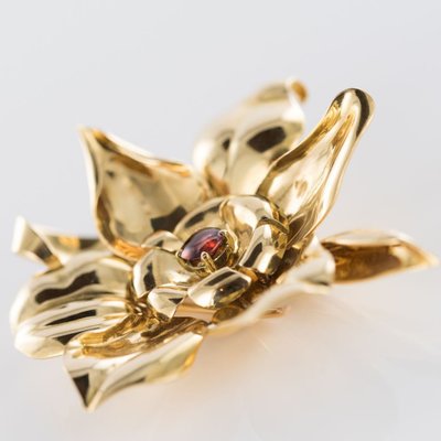 Broche Fleur En Or Et Grenat Orange Cabochon