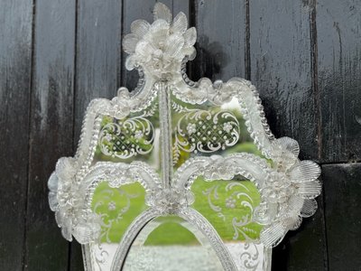 Specchio veneziano in vetro di Murano incolore, circa 1940