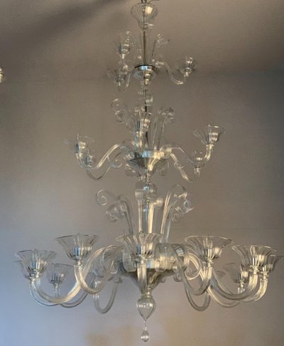 Dreistufiger Kronleuchter aus Muranoglas
