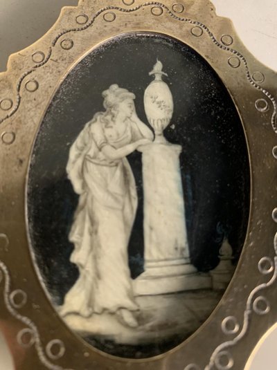 Miniature Sur Ivoire, Cadre Ovale En Laiton