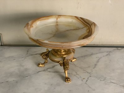 Onyx and gilt bronze cup, late 19th century