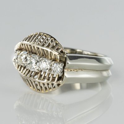 Vintage White Gold Diamonds Ring