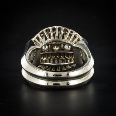 Vintage White Gold Diamonds Ring