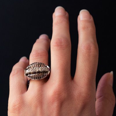Vintage White Gold Diamonds Ring