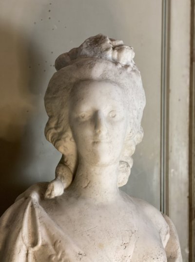 Marie-antoinette, Bust In Carrara Marble