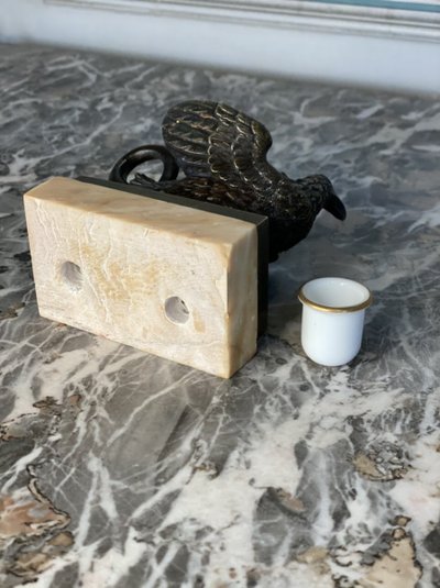 Aigle Et Serpent, Encrier En Bronze Sur Socle De Marbre