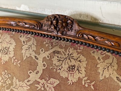Louis XV Carved and Molded Beech Corbeille Back Bench, 18th Century
