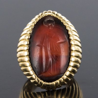Ring Ritterin Godronnée Intaille