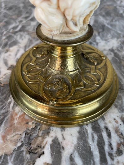 Coupe En Bronze Doré Et Ivoire