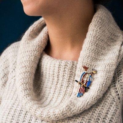 Brosche Papagei Emaille Diamanten