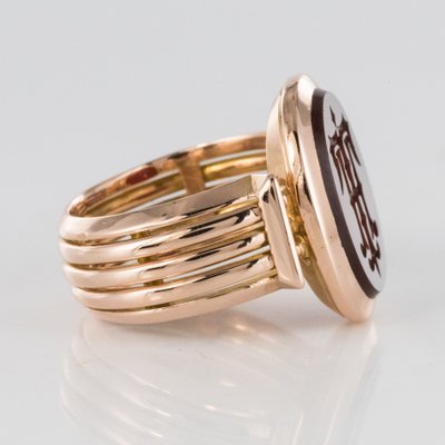 Bague Chevalière Or Et Intaille Sur Cornaline