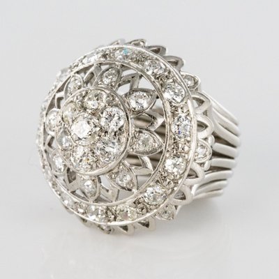 Bague Diamants Or Blanc De Cocktail
