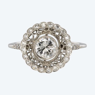 Bague Ronde Dentelle De Platine Et Diamants