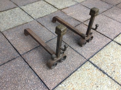 Pair of small Landiers.