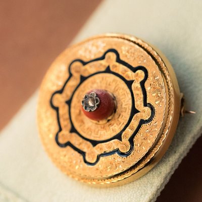 Broche Ancienne Corail Email Et Diamant